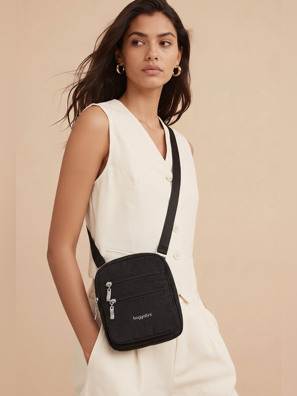 Baggallini Black Compact Crossbody Pouch